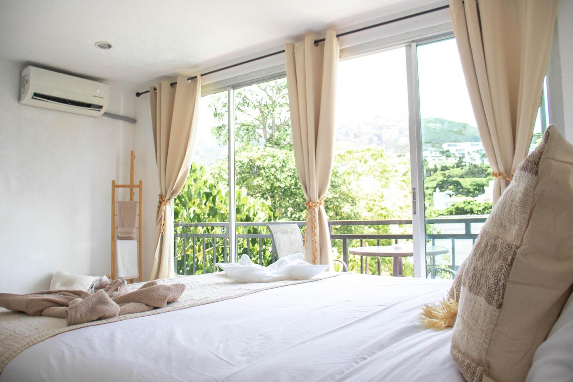 Kata Station Boutique Hotel Bagian luar foto